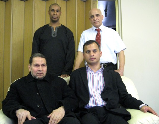 Murad with a group